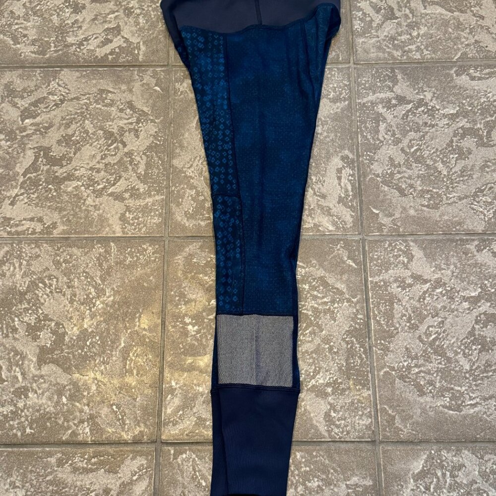 Lululemon Wunder Under Sashiko Jogger Pants Womens Size 4 Blue Camo Inseam 25” - Picture 8 of 10